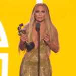 @JLo – #VideoVanguardAward!